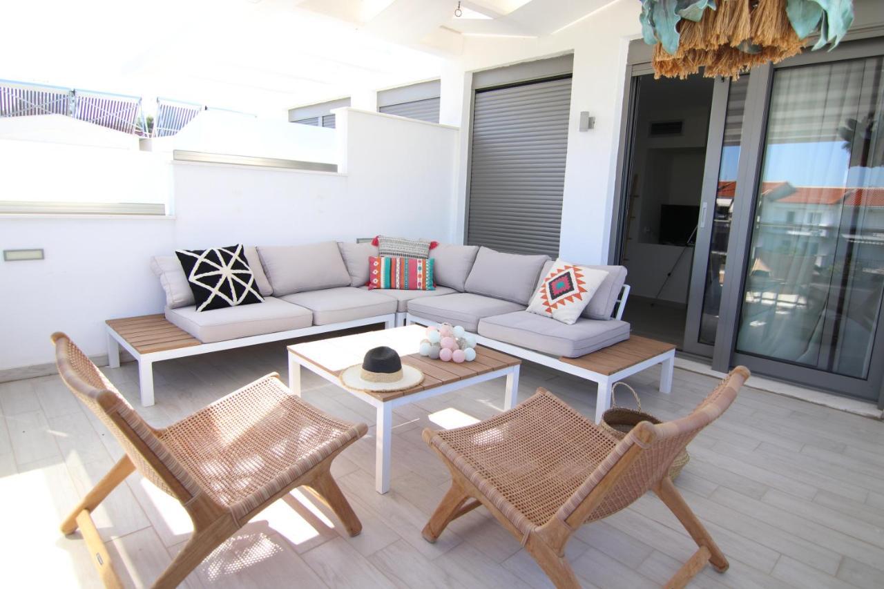 Hanioti Suite Maisonette In Front Of The Sea Dış mekan fotoğraf