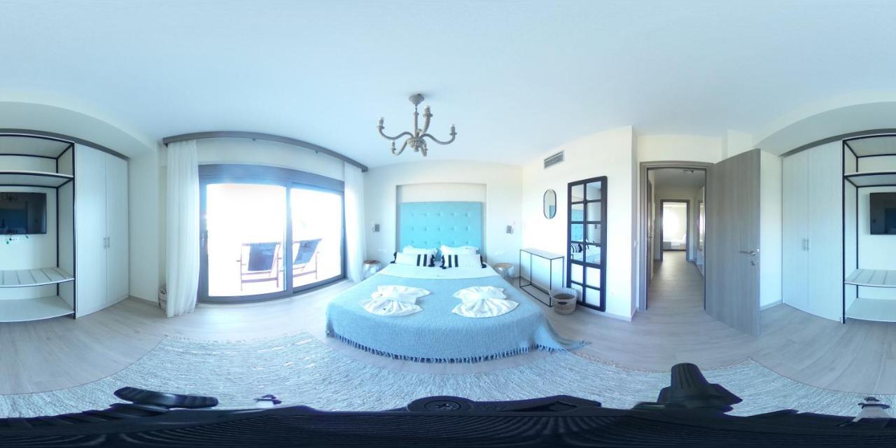 Hanioti Suite Maisonette In Front Of The Sea Dış mekan fotoğraf